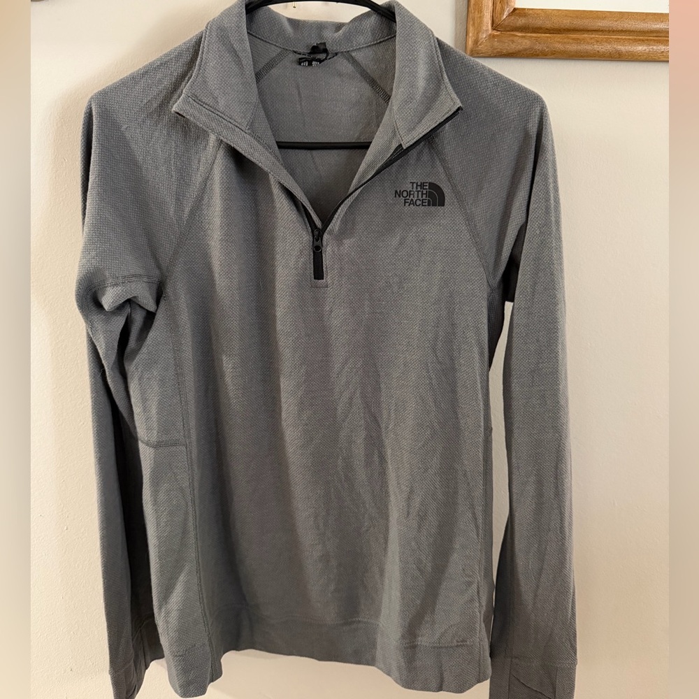 The North Face Black and Gray Pullover